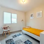 Apartment Escale A - Spacieux - 3 - Parking Prive - Ideal Famille & Pro Brest
