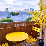 Apartment Escale A - Spacieux - 3 - Parking Prive - Ideal Famille & Pro Brest